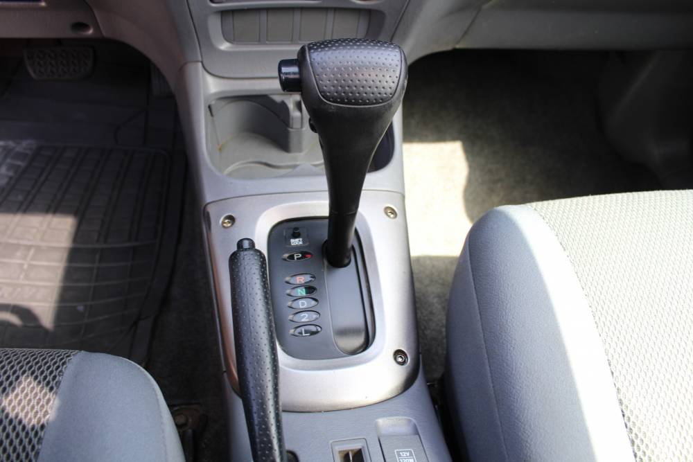 toyota rav4 2 0l es bva vvti 150cv pack sport vx 3 portes toyota rav4 2 0l es bva vvti 150cv pack sport vx 3 portes